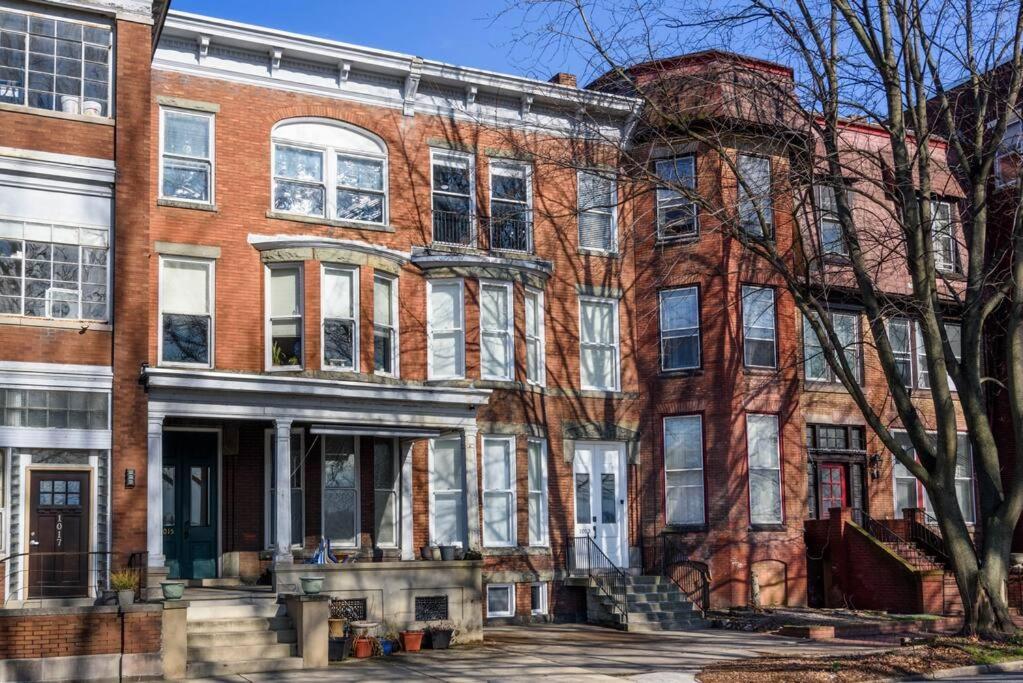 Flats On Front - Riverfront Gem Fast Wi-Fi 3F Harrisburg Exterior photo